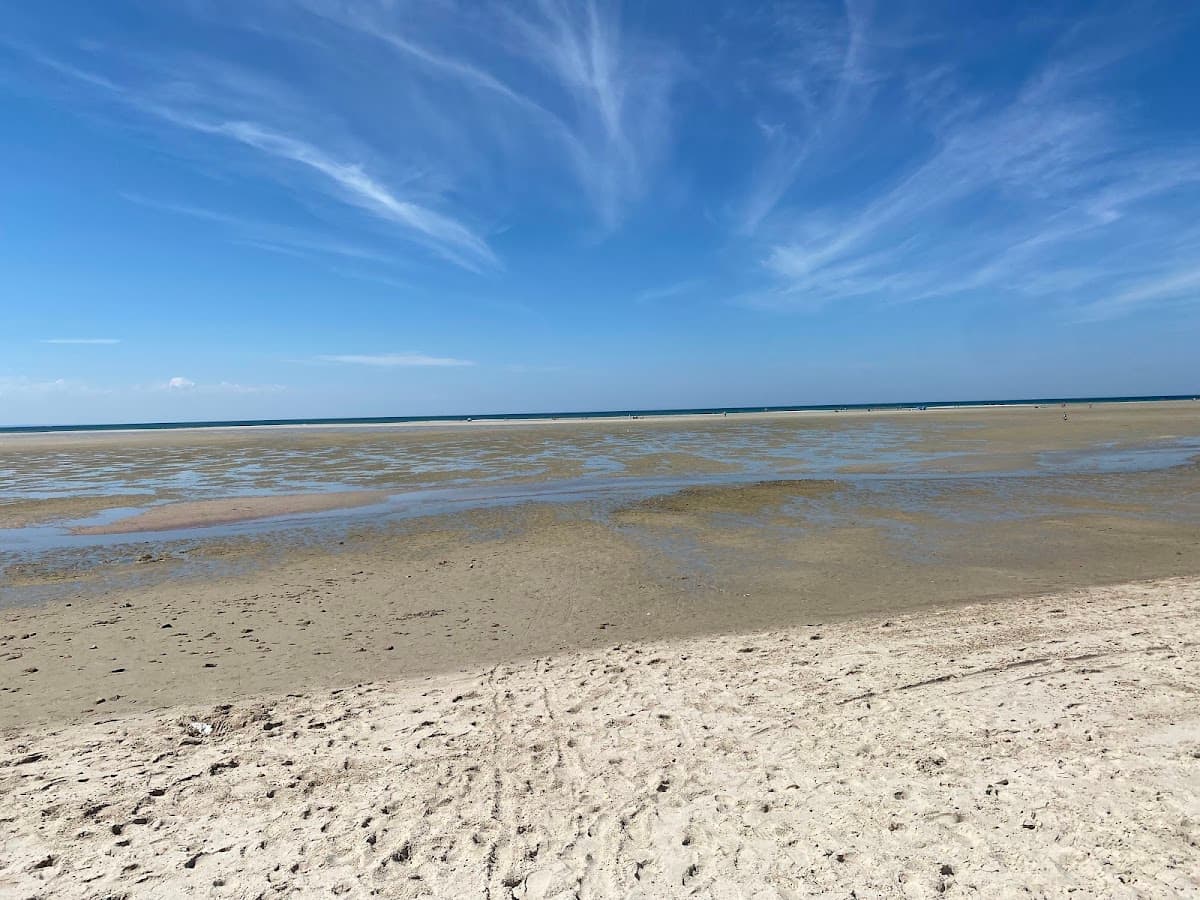 Chapin Memorial Beach beach in Dennis, Massachusetts