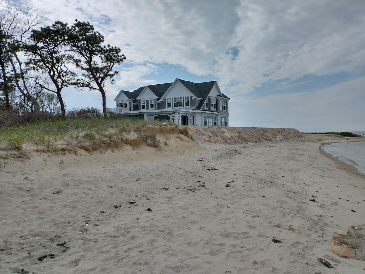 Fuller Street Beach beach in Martha's Vineyard, Massachusetts